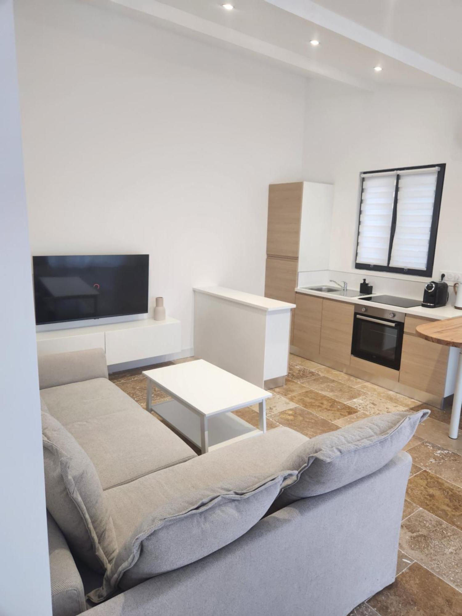 Maison "Cosy" Avec Parking Prive Et Climatisation Nîmes Dış mekan fotoğraf